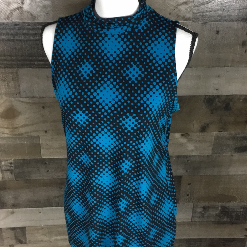 Worthington sleeveless shirt